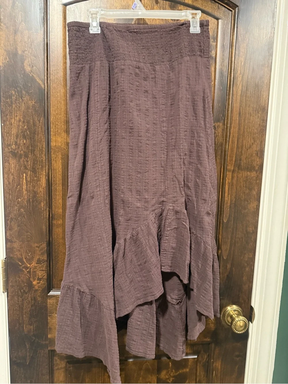 WORN INCE BRANDY MELVILLE Women’s Ruffled Midi Skirt in Deep brown